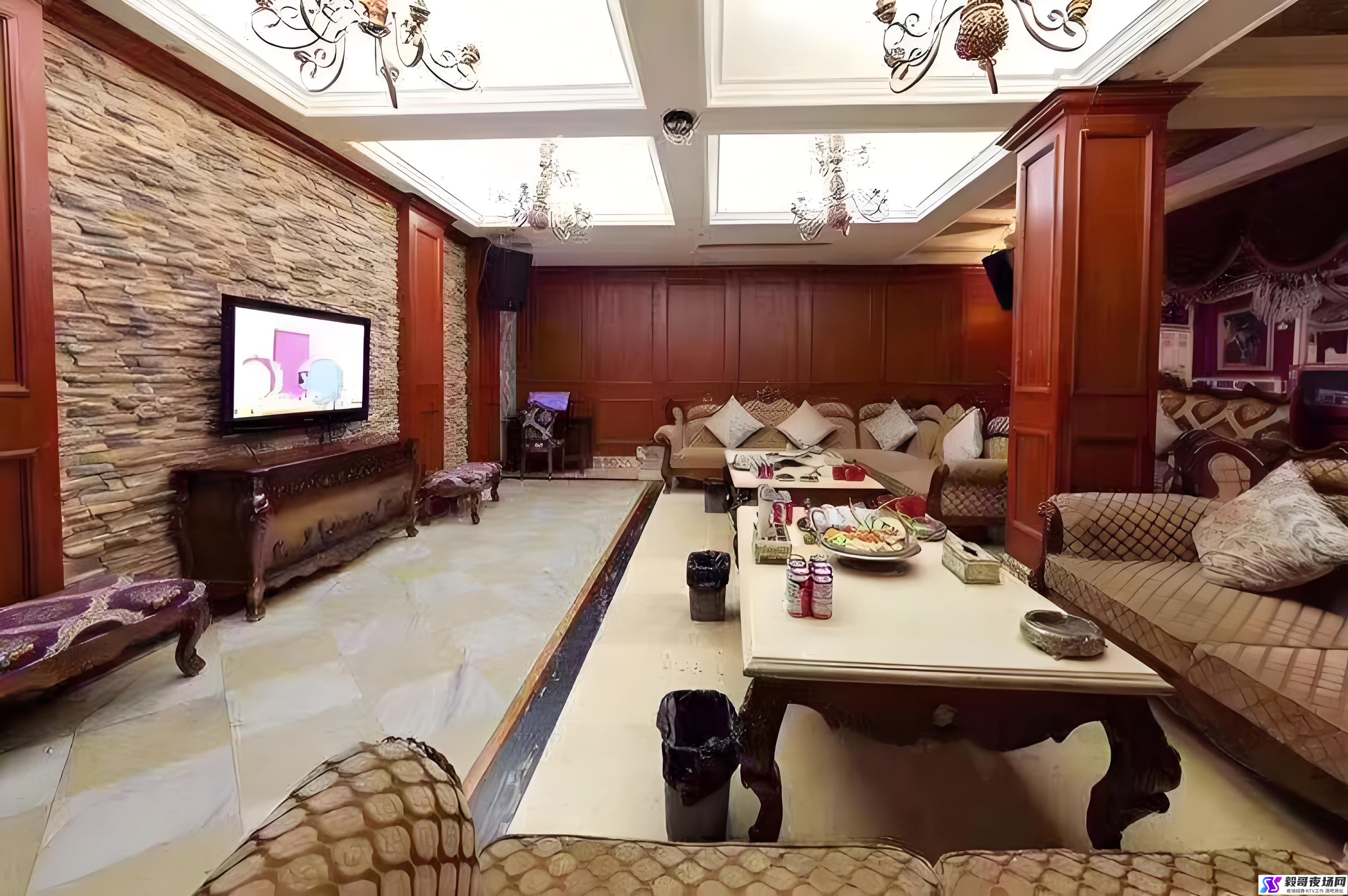 如何理解南京KTV荤素场价格表中的细节与选择